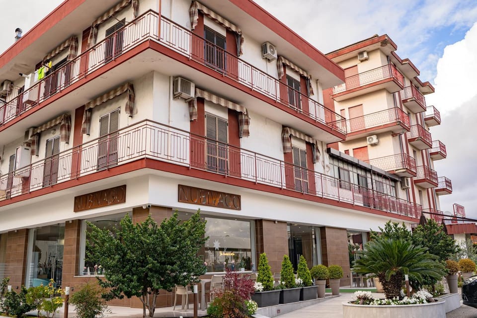 Property building, Day, Street view
