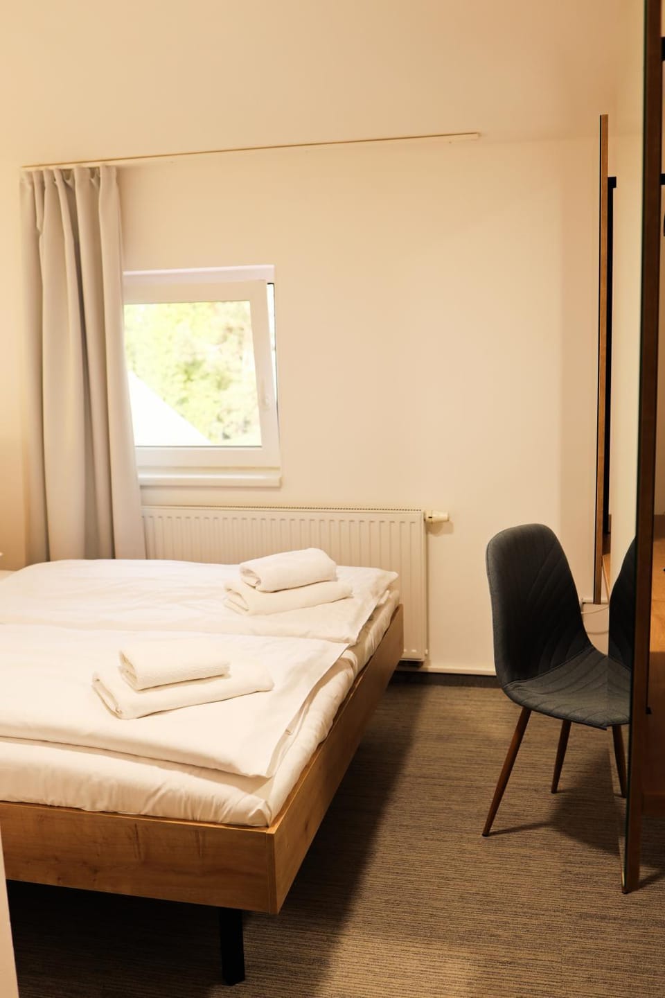 Bed, internet, towels