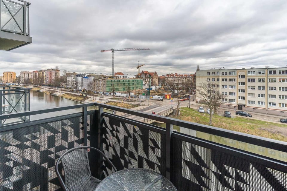 View (from property/room), Balcony/Terrace, River view