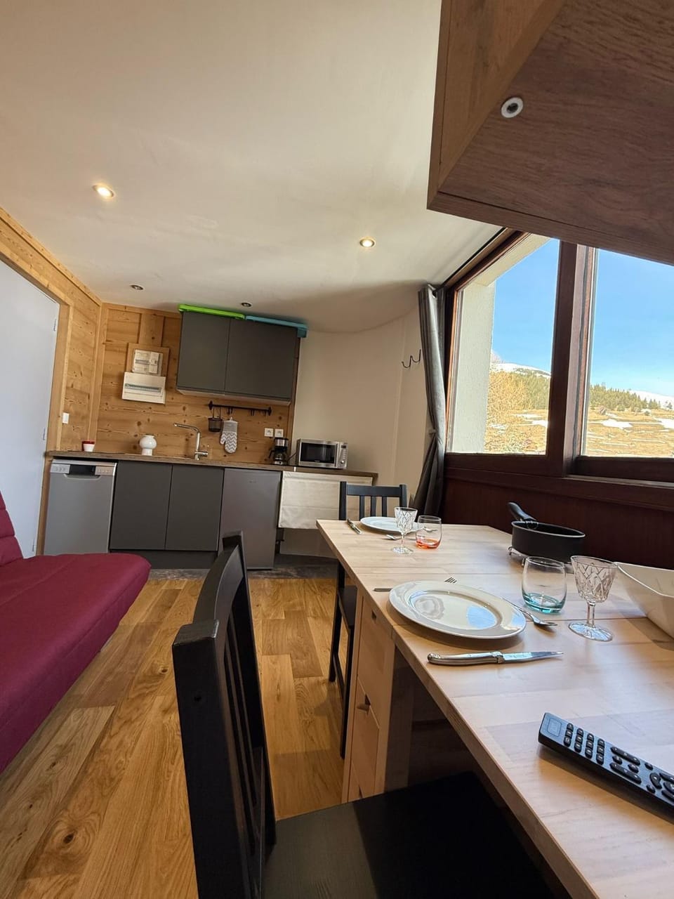 Communal lounge/ TV room, Living room