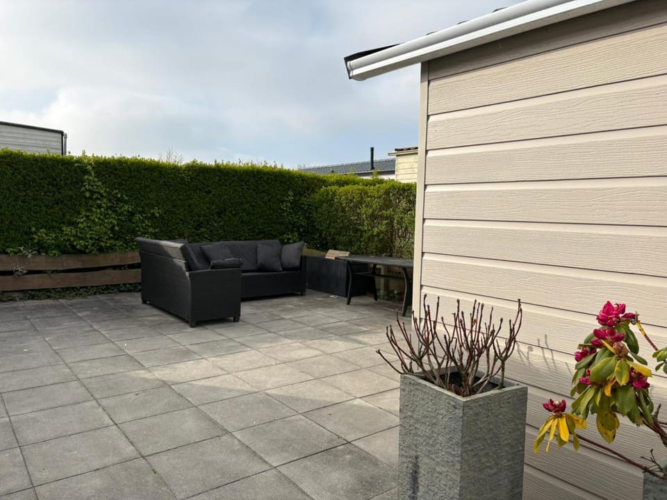 Garden, furniture