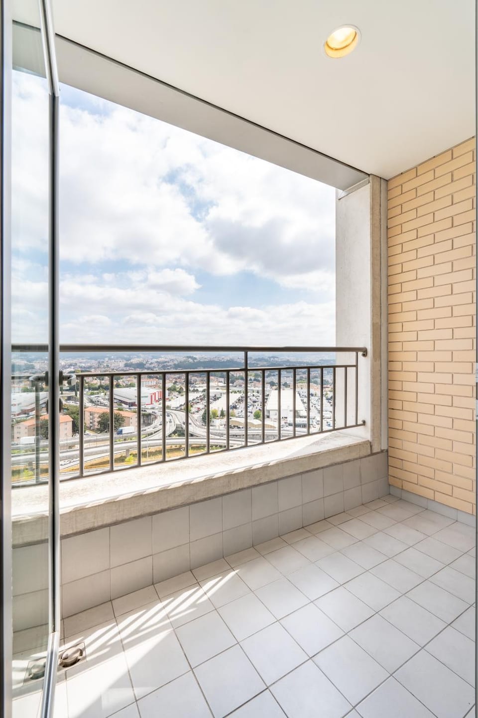 View (from property/room), Balcony/Terrace