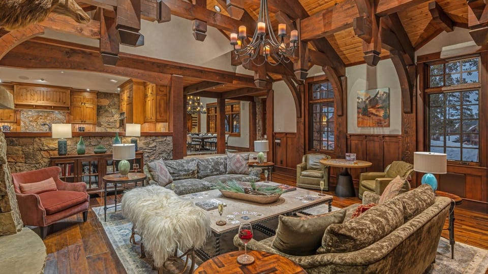 Living room, Seating area, Dining area, kitchen
