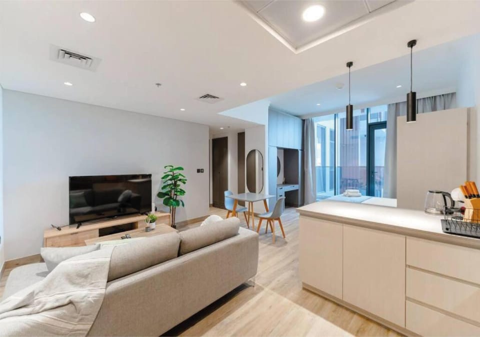 Communal lounge/ TV room, TV and multimedia, Kitchen or kitchenette, Living room, Seating area, Evening entertainment