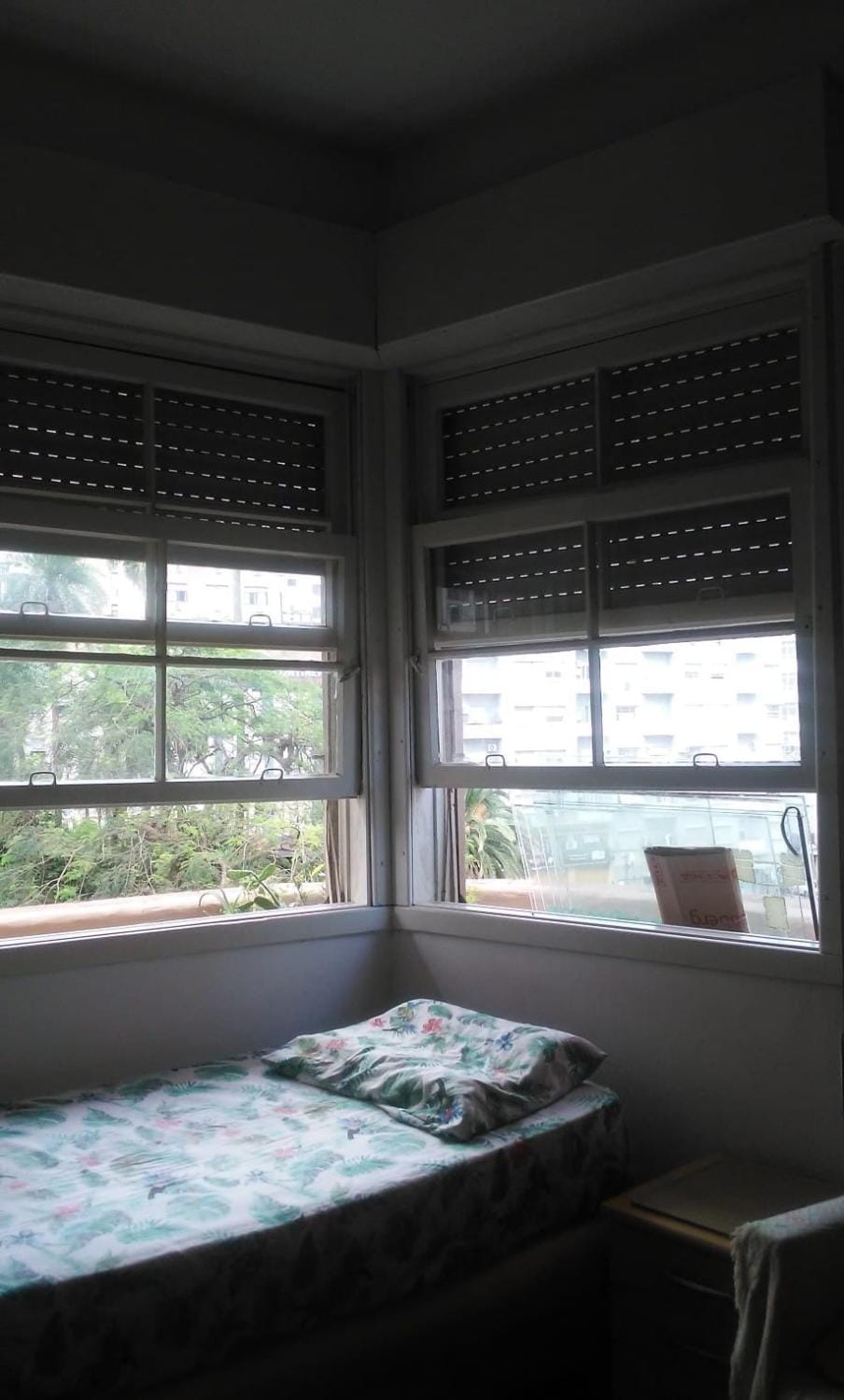 QUARTO PRIVADO COM INTERNETE PRÓXIMO A UFGS Apartment in Porto Alegre