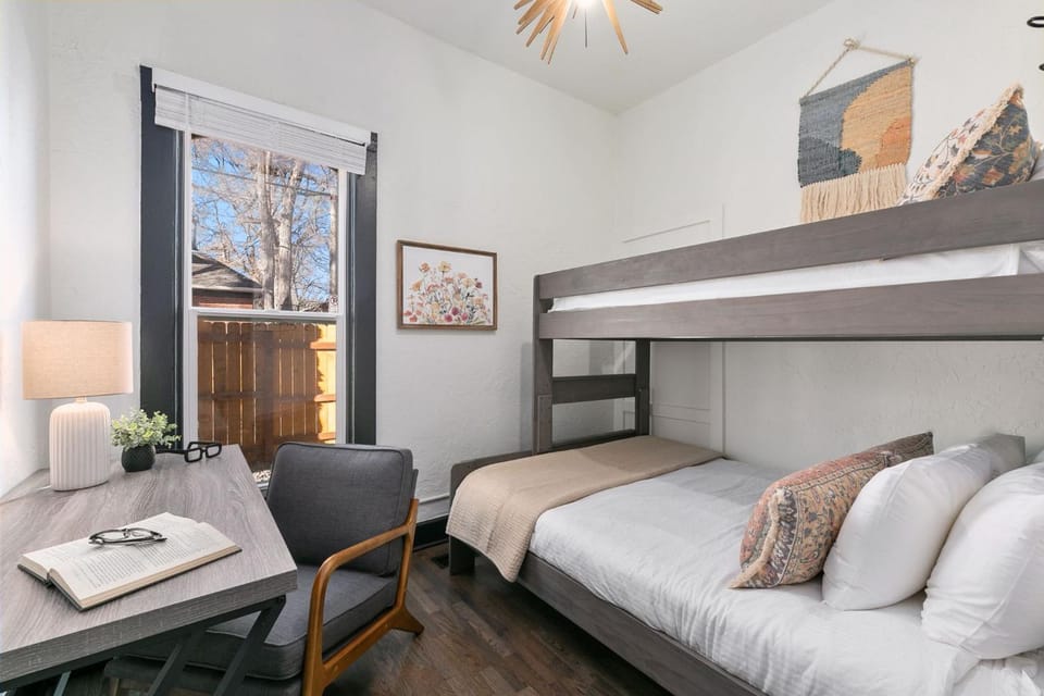 Old Town Retreat with Hot Tub - Steps from CSU! House in Fort Collins