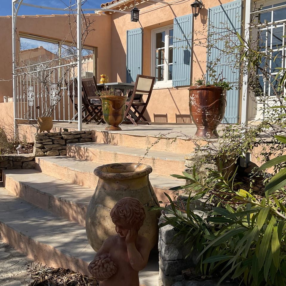 Lou Jasset Bed and Breakfast in Provence-Alpes-Côte d'Azur