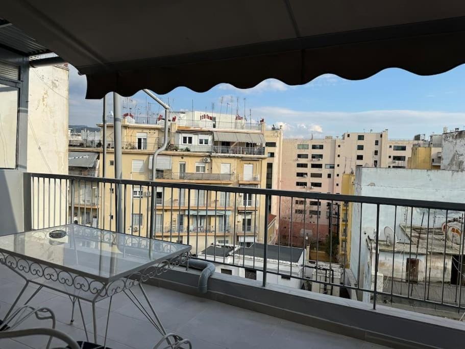 Cityscape Haven in Thessaloniki Apartment in Thessaloniki
