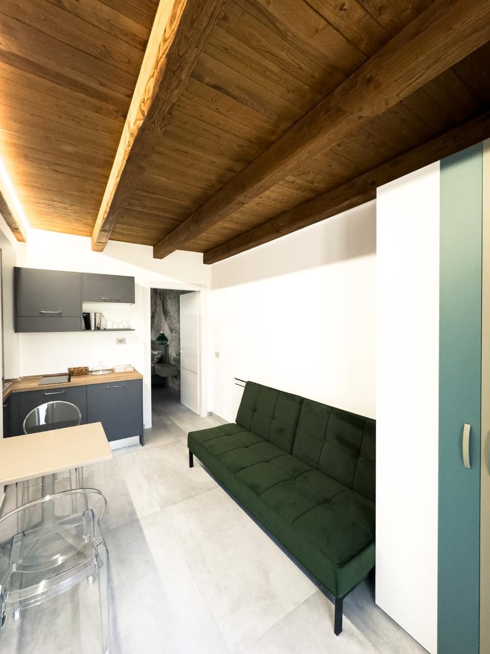 Kitchen or kitchenette, Living room, Dining area
