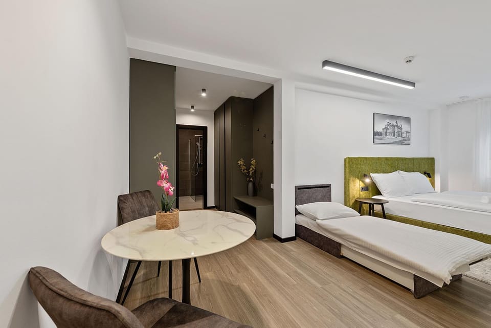 Photo of the whole room, Seating area, air conditioner