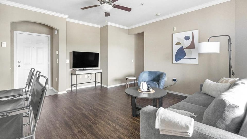 Landing Modern Apartment with Amazing Amenities (ID1403X079) Apartment in Pinellas Park