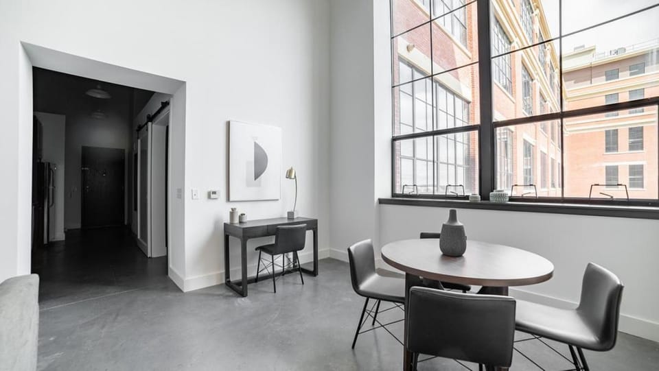 Landing Modern Apartment with Amazing Amenities (ID9610X26) Apartment in East Orange