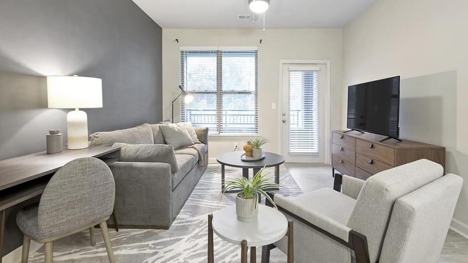 Landing Modern Apartment with Amazing Amenities (ID1012X377) Apartment in Wake Forest