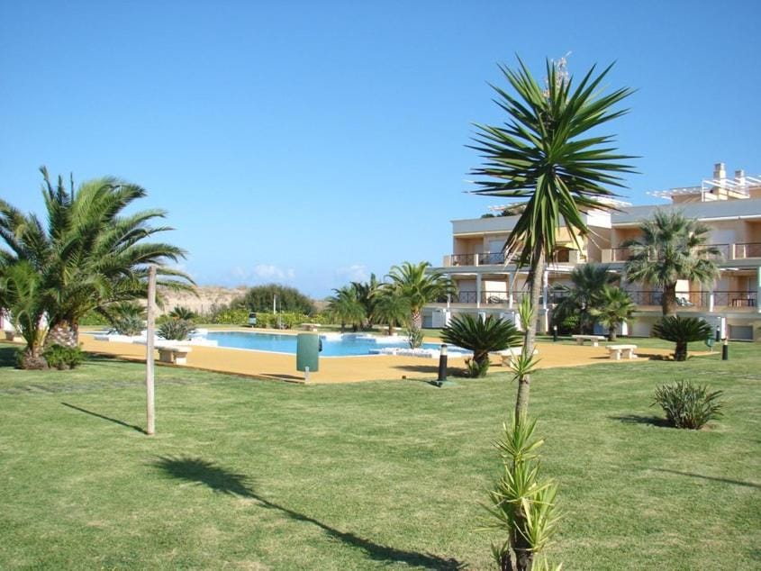 Garden, Swimming pool