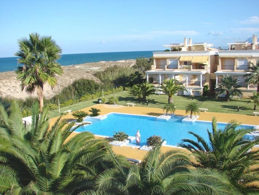 Beach, Garden view, Sea view, Swimming pool