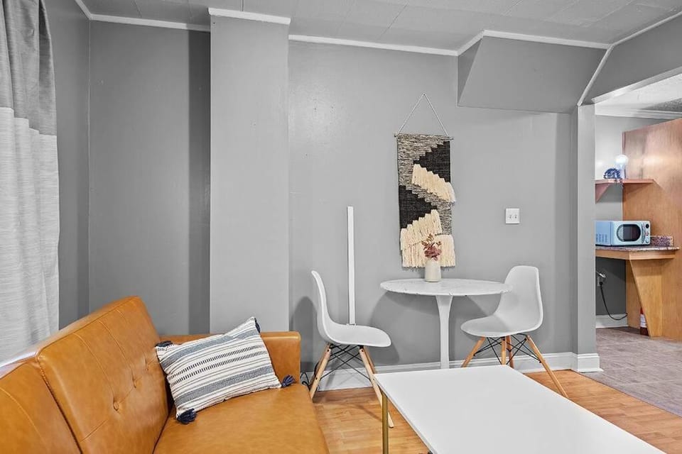 Pet Friendly 1BR in Ohio City Apartment in Ohio City