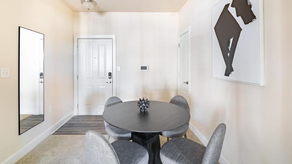Landing Modern Apartment with Amazing Amenities (ID9174X16) Apartment in Spotsylvania County