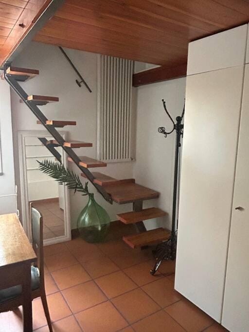 Loft Cento3Cento - Holiday & Business Apartment Apartment in Bologna