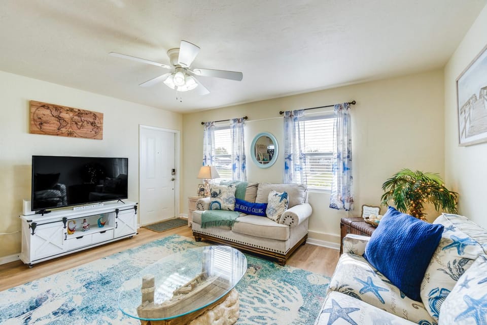 4 Mi to Beach: Charming Port Charlotte Home! House in Port Charlotte