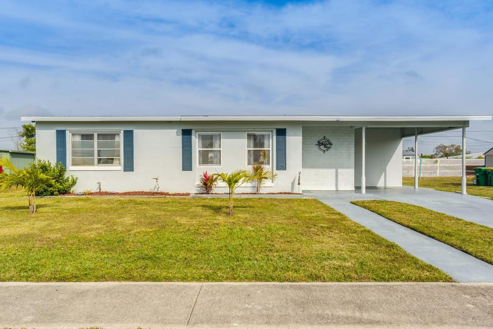 4 Mi to Beach: Charming Port Charlotte Home! House in Port Charlotte