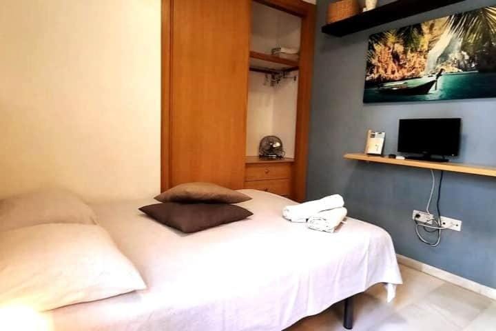 TV and multimedia, wardrobe