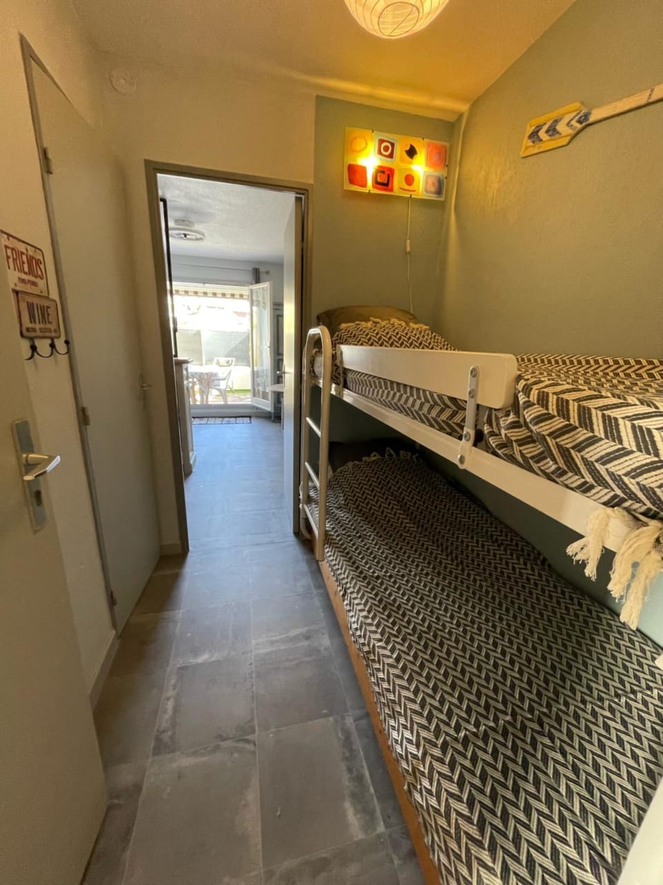 bunk bed