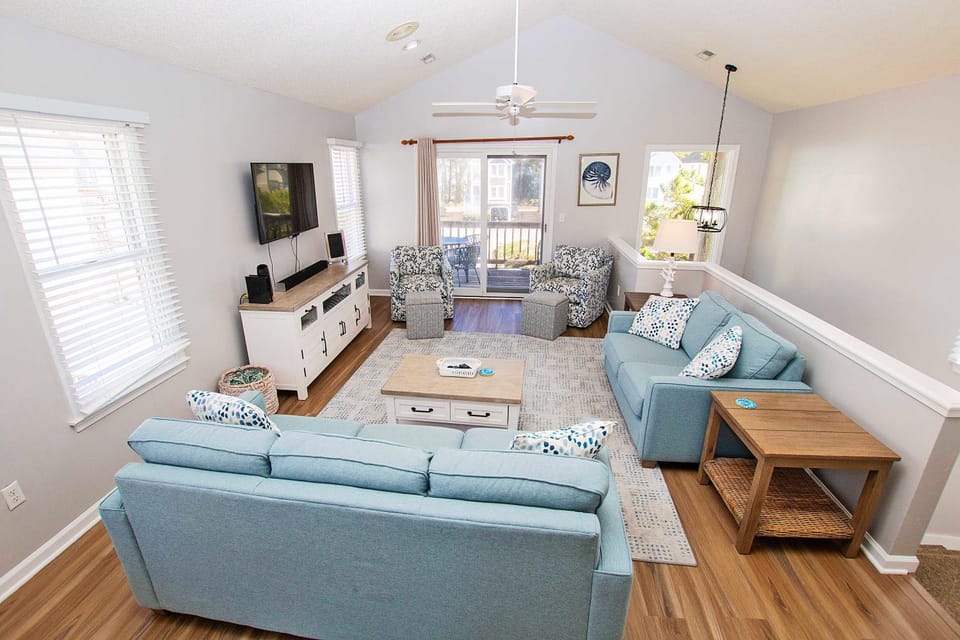 Oceanside, Community Pools, M24, Sunshine & Tan Lines House in Corolla