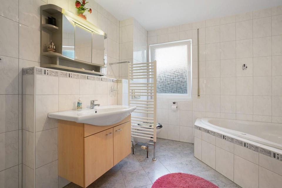 Bathroom, Living room