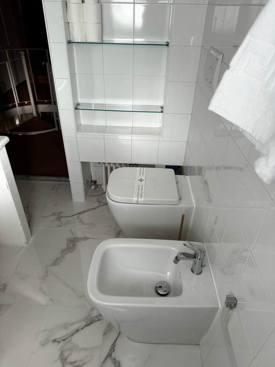 Toilet, Bathroom