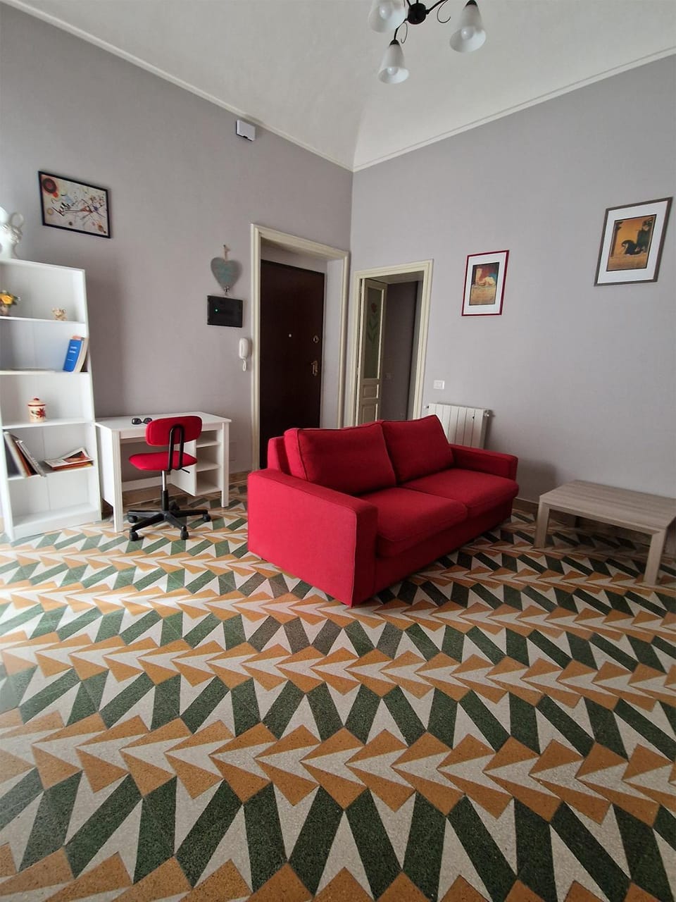 Living room, Photo of the whole room, Seating area