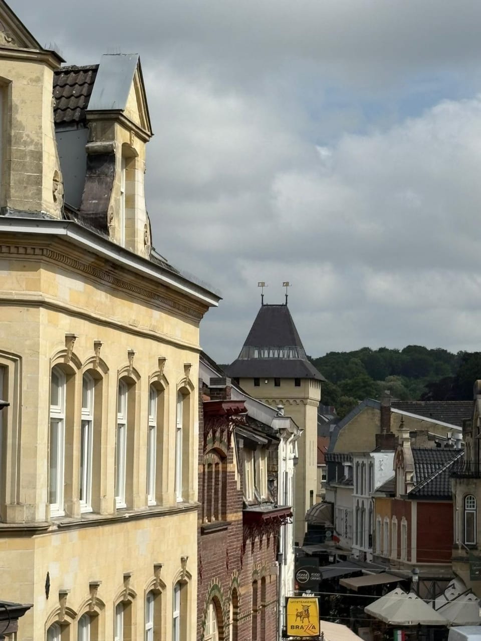 View (from property/room), City view