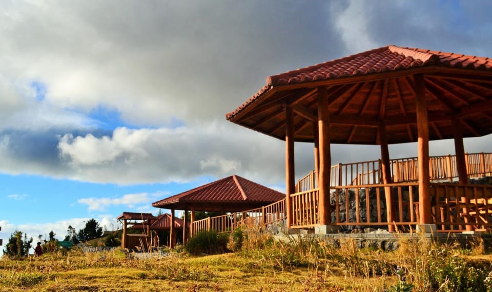 Property building, Natural landscape, Area and facilities
