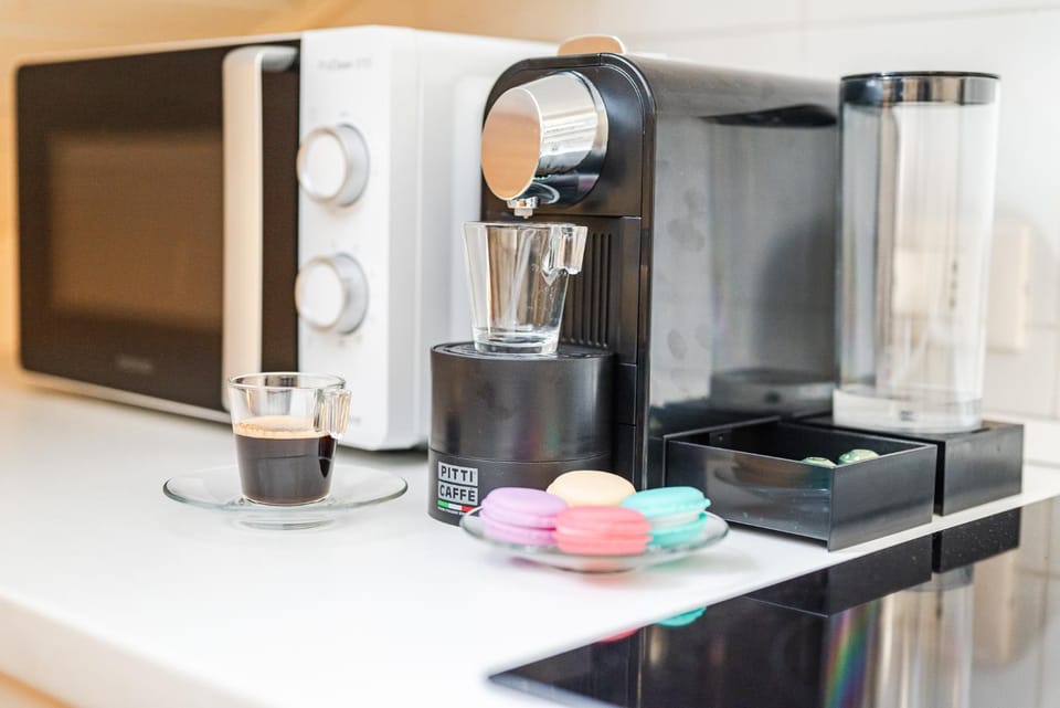 Coffee/tea facilities, minibar, toaster