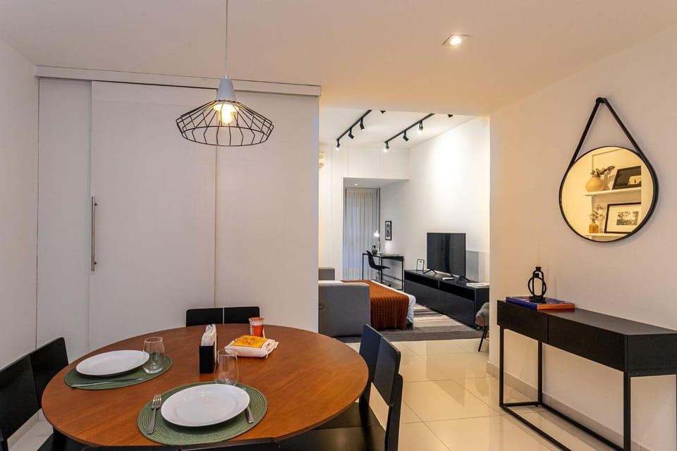 TV and multimedia, Living room, Dining area