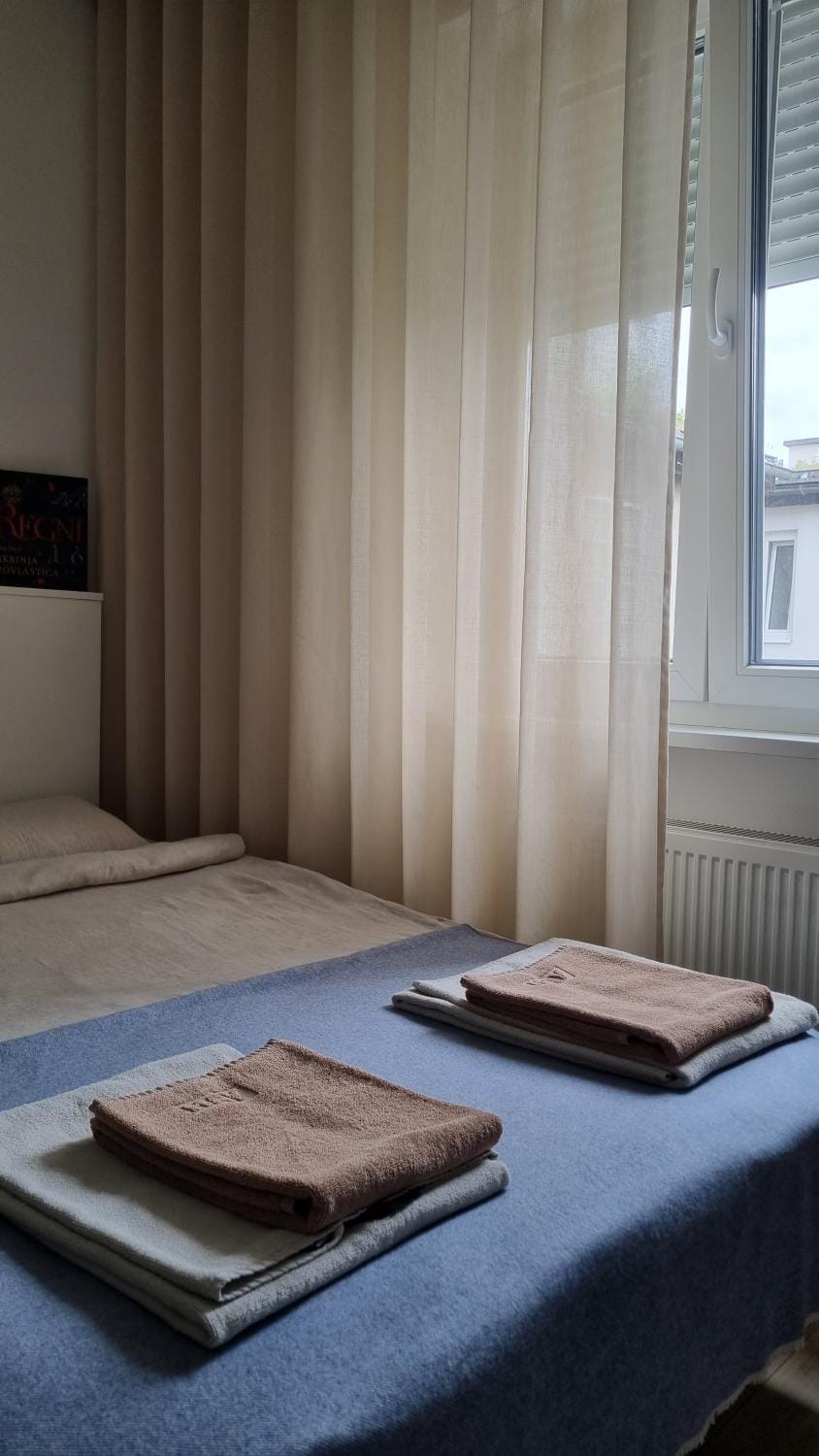 outsideIN Lightstudio Apartment in City of Zagreb
