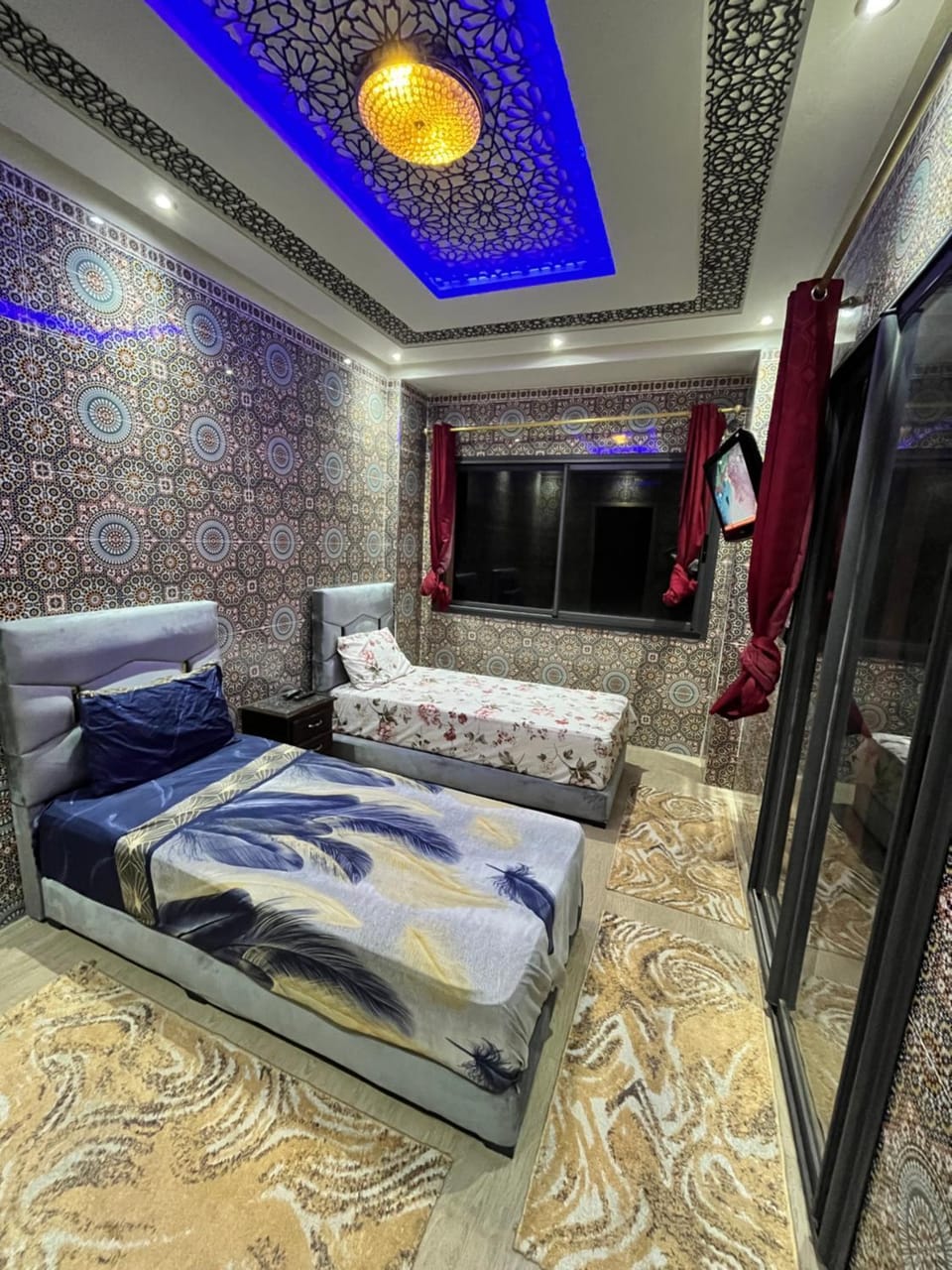 Bed, Bedroom