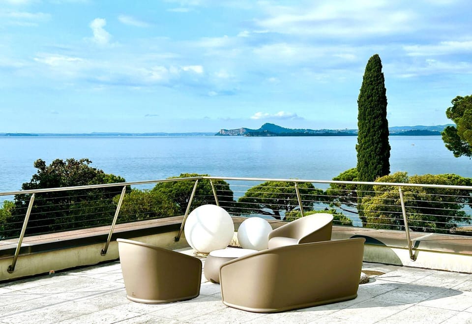 Solarium, View (from property/room), Balcony/Terrace, Lake view