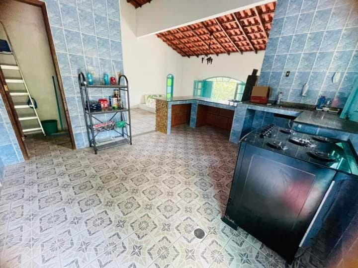 Casa em Angra com muito verde e praia Country House in Angra dos Reis