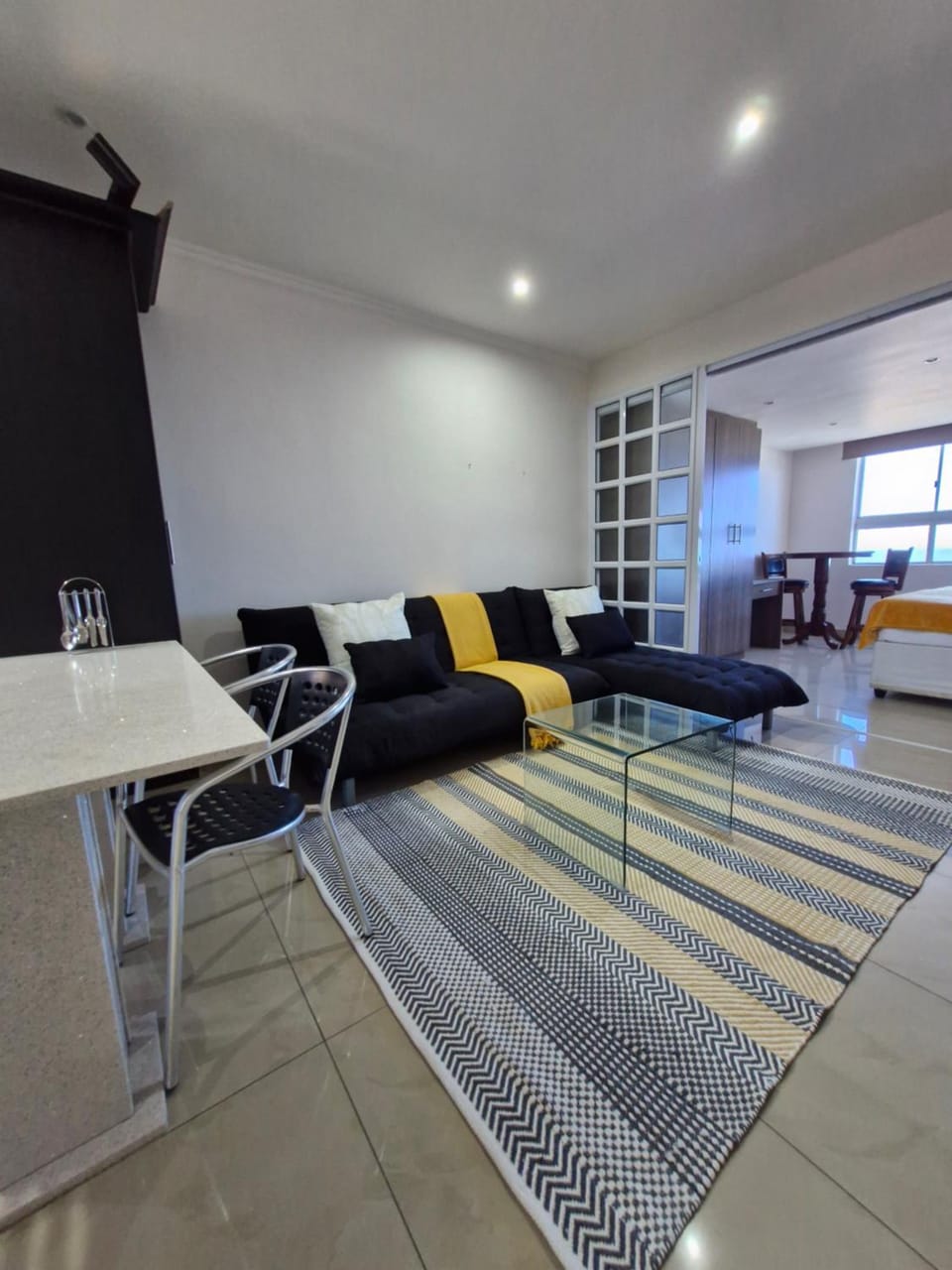 Living room, Seating area, Dining area