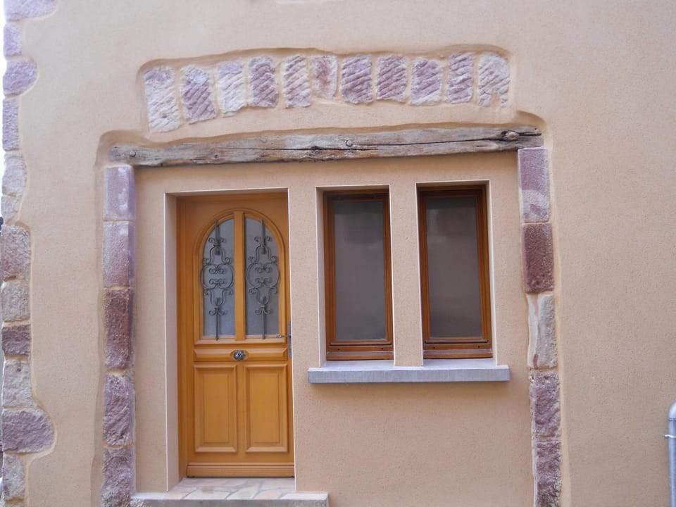 Facade/entrance, Day