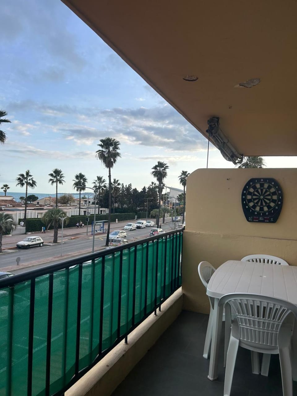 Studio face à la mer Villeneuve Loubet Apartment in Cagnes-sur-Mer