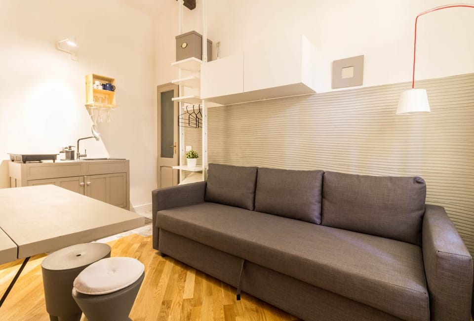 Living room, Seating area
