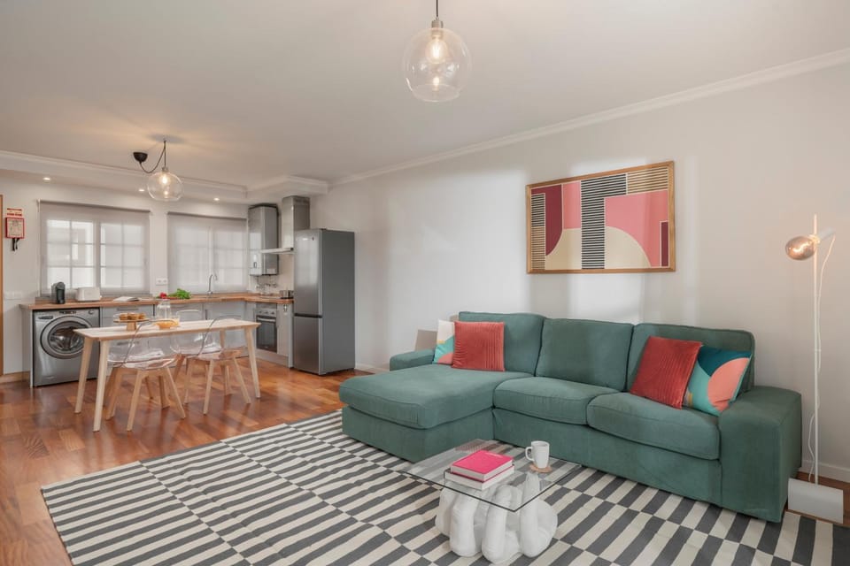 Kitchen or kitchenette, Living room, Dining area