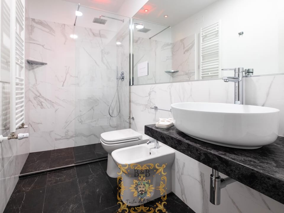 Shower, Toilet, Bathroom, bidet