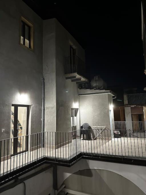 Property building, Balcony/Terrace