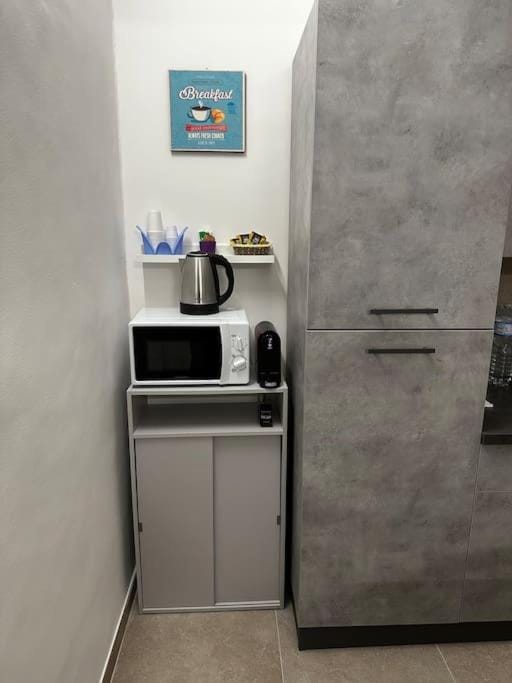 minibar