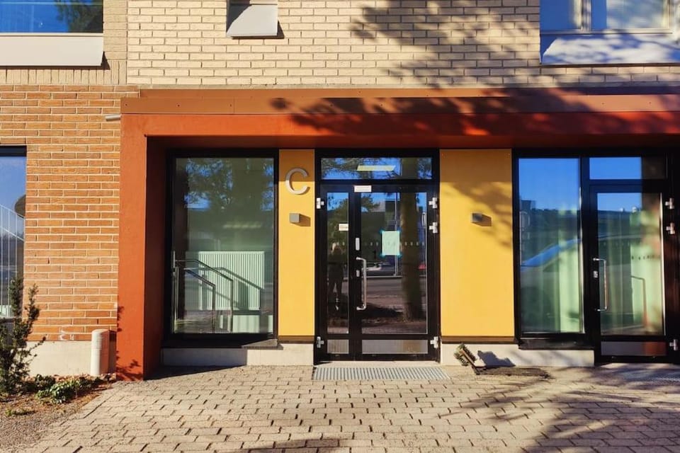 Property building, Facade/entrance