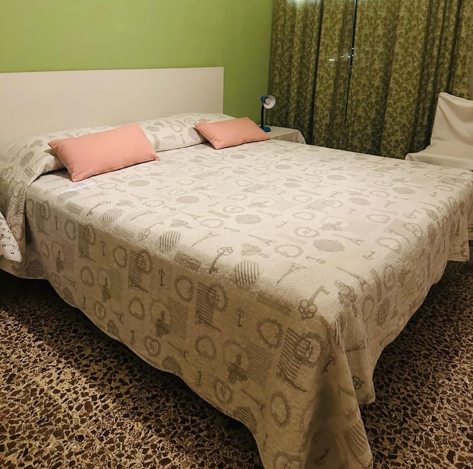 Big Brother Bed & Rooms Bed and Breakfast in Treviso