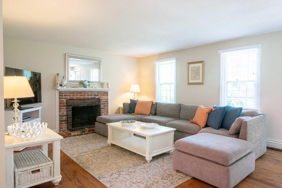 0,8 Miles to Skaket Beach Great Backyard House in Orleans