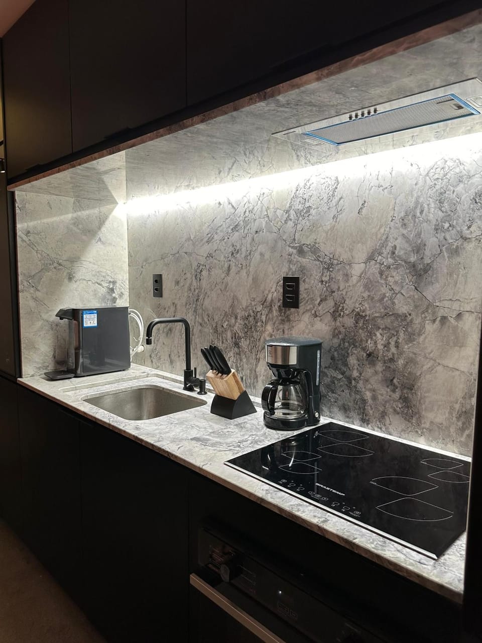 Coffee/tea facilities, Kitchen or kitchenette